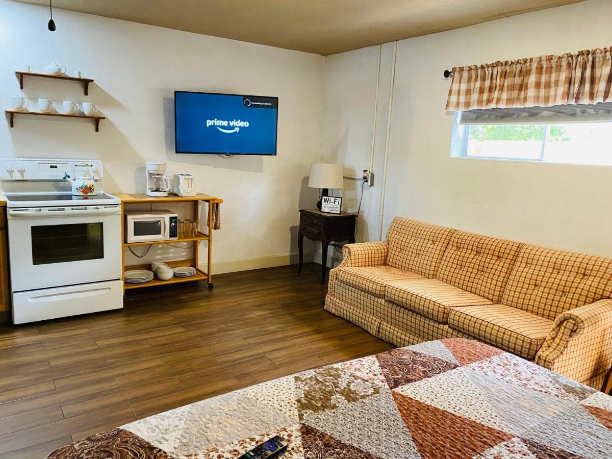 Chic Cozy Country Cot Διαμέρισμα Λέικ Πλάσιντ Εξωτερικό φωτογραφία